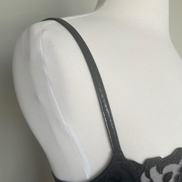 Victoria's Secret Very Sexy Scandalous Faux Leather Push up without padding Bra - Picture 10 of 13